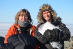 Siri og Amund før take off Unalakleet
