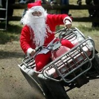 santa-claus-driving