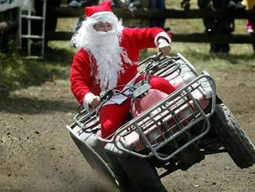 santa-claus-driving